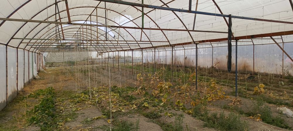 Parnik kantenerdan yasalgan ANDIJON USLUBIDA gi ISSIQXONA Sotiladi