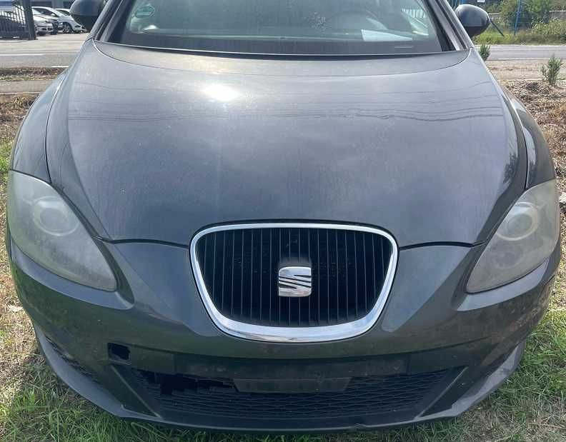 FAR XENON LEON 1P facelift dreapta far xeonn leon 1p facelift