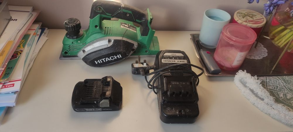 Хитачи ръчен циркуляр Акумулаторно 18в Електрическо Ренде Hitachi Saw