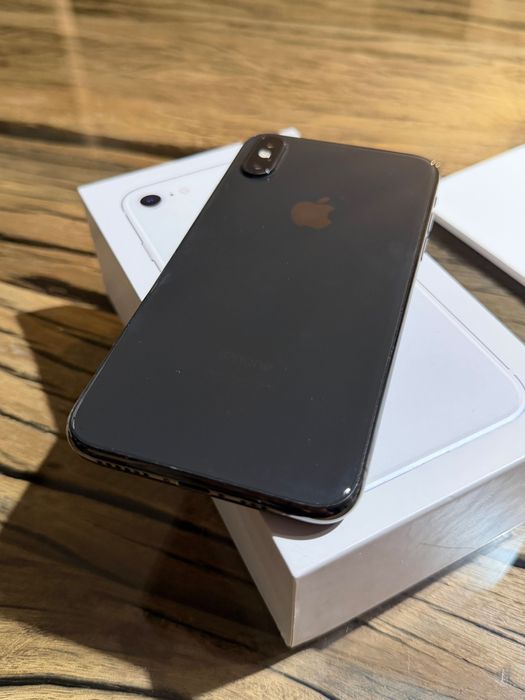 iphone Xs, 64Gb gri inchis, cablu incarcator, husa