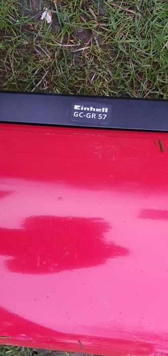 Tăvălug pentru gazon și dispozitiv împrăștiere semințe 100 lei/zi