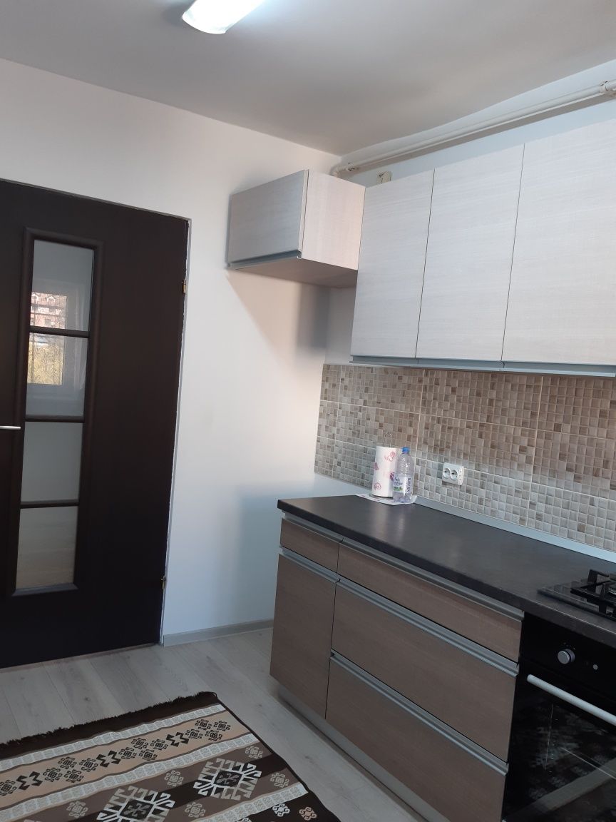 Apartament Decomandat 57.04m 2 Camere Str Republicii Bl. 60 Petrila