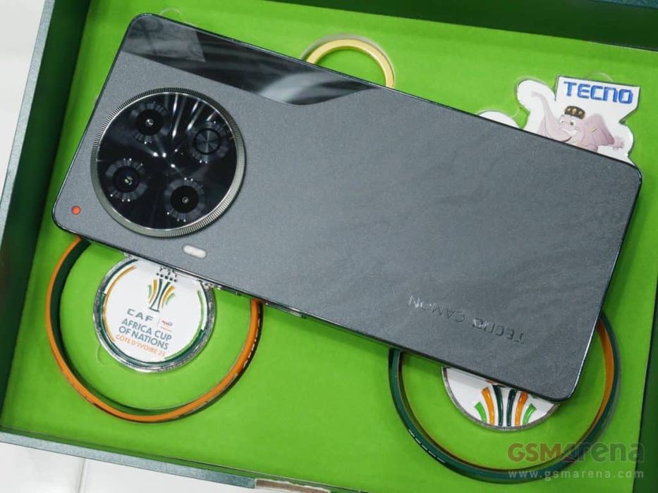 tecno camon 30 сотилади