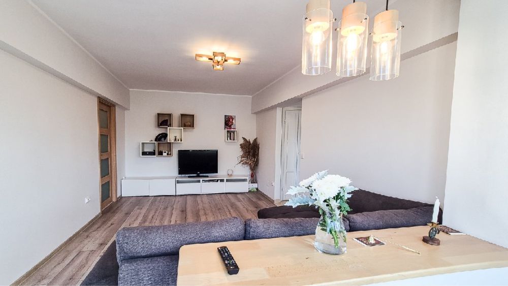 Vând apartament 2 camere gata de mutat – zonă centrală