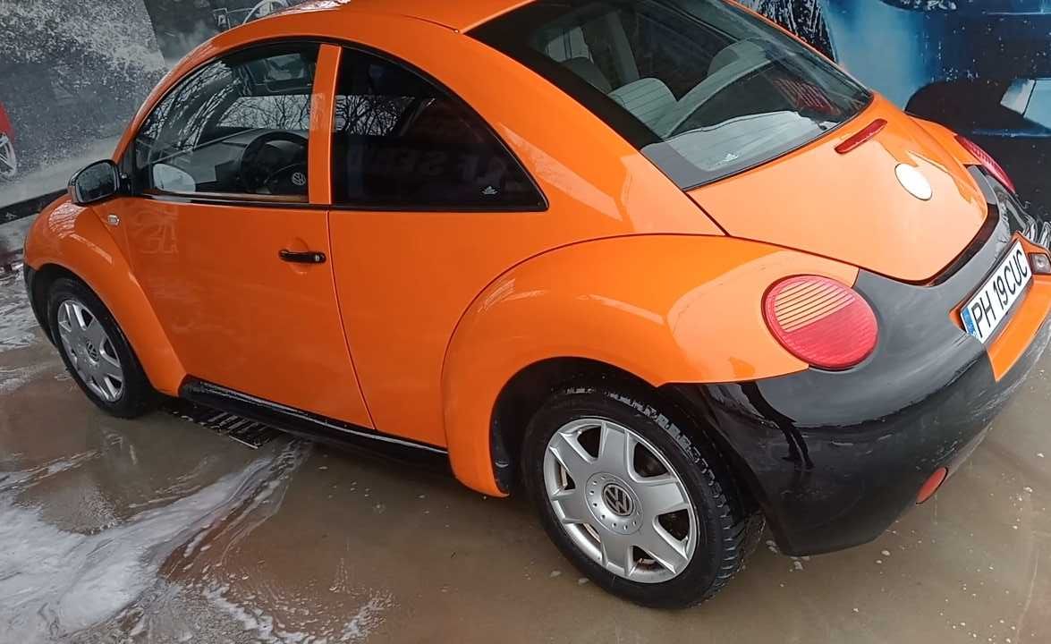 Vând Beetle 1.6 benzină