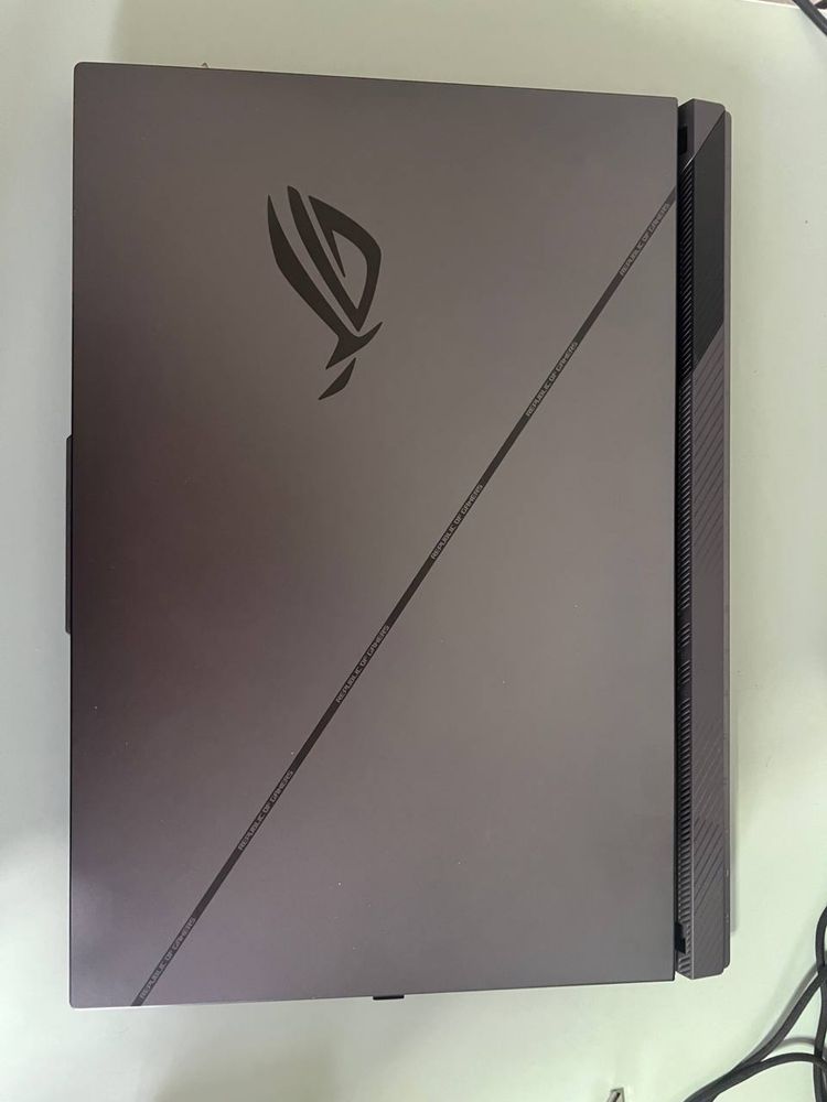 Asus Rog Strix G18 2024