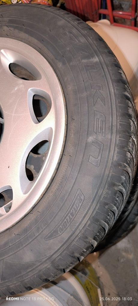 Автомобилни гуми