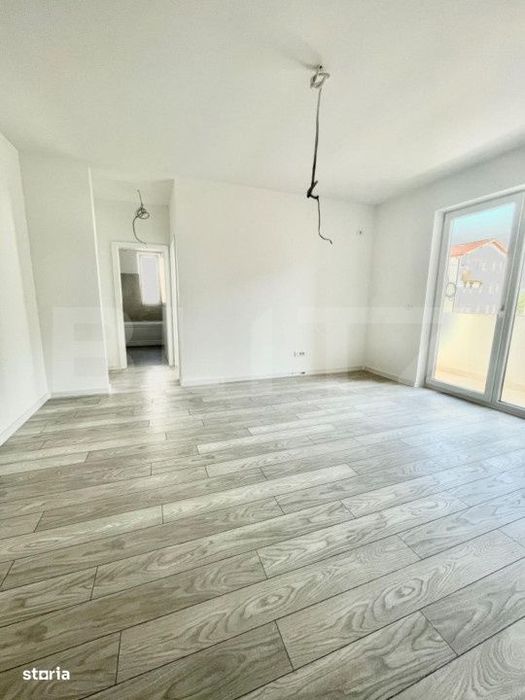 SUPER PRET! Apartament cu 3 camere + balcon,  ETAJ 1, 1 loc de parcare