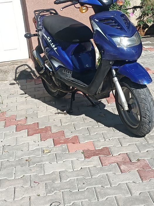 Schimb/Vînd scuter 49cc