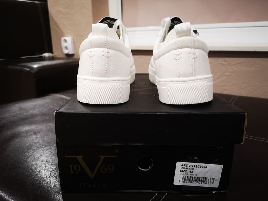 Мъжки спортни обувки Versace