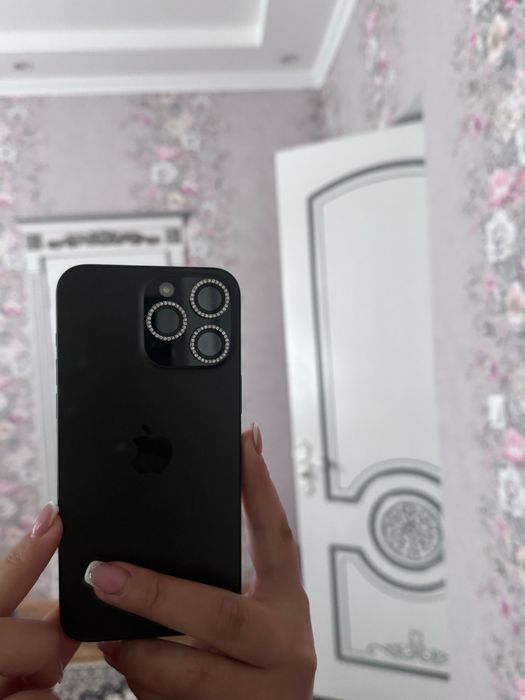 Phone 15 Pro Max 256 GB — ishlatilgan, ekranida chiziq bilan