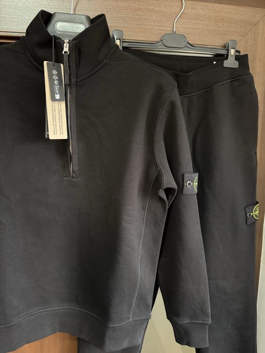 Compleu Stone Island