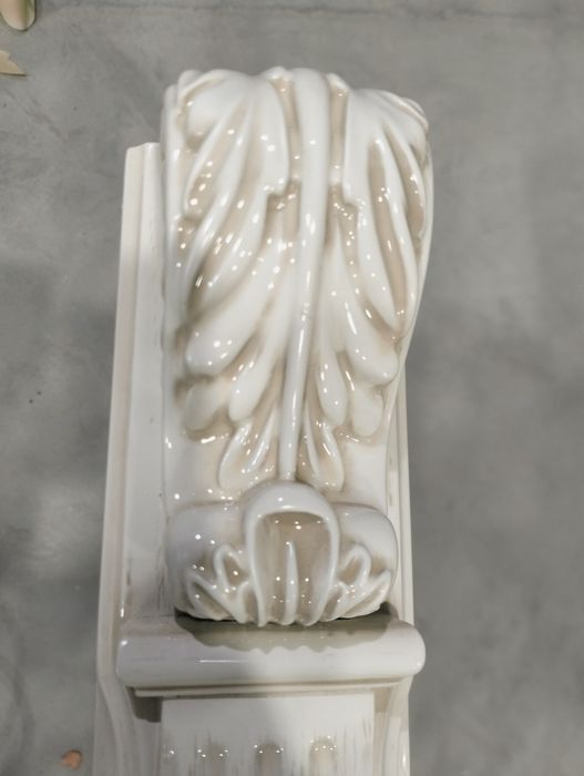 Услуга покраски мебели и дверей