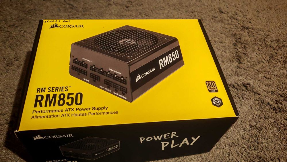 Захранване Corsair PSU 850W RM850 80+ Gold Fully-Modular