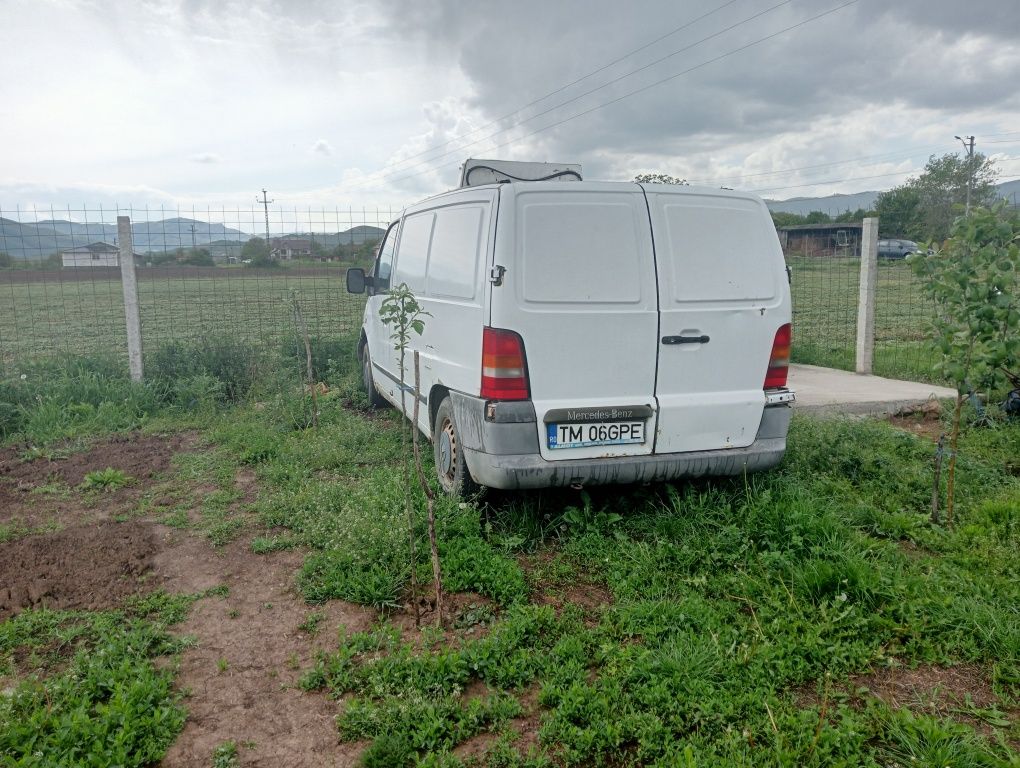 Mercedes Vito 108