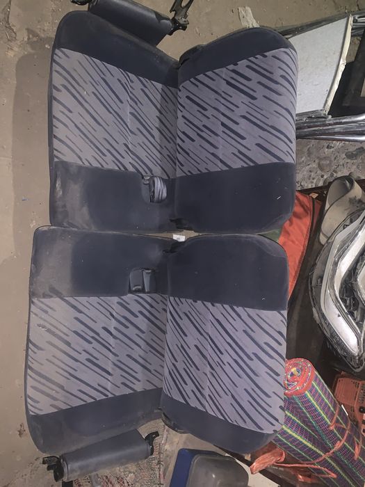 Продам сиденья 3 й ряд , Prado 95