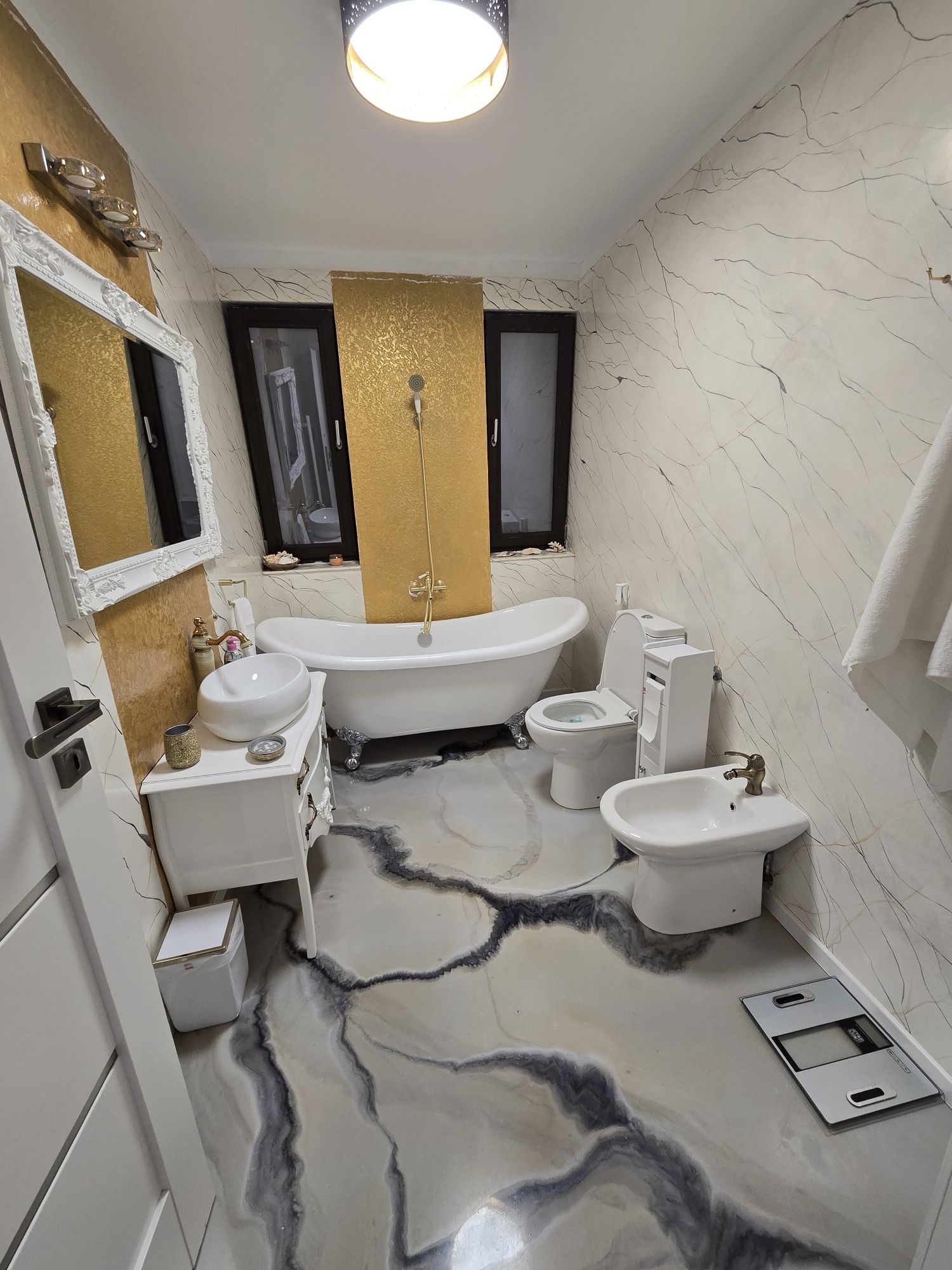Vila/Locatie pentru evenimente/sedinte foto filmari!  !