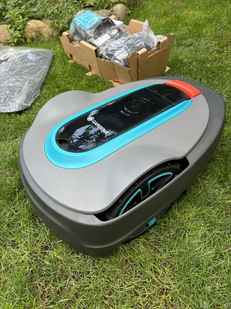 Акумулаторна косачка робот с Bluetooth GARDENA SILENO MINIMO 250