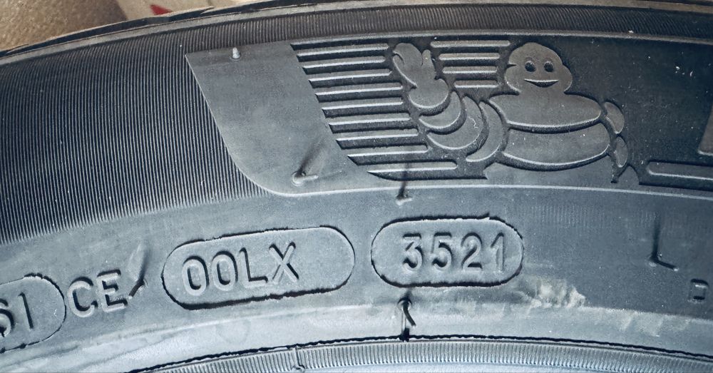 Anvelope iarna Michellin pilot alpin 5 suv 275 45 r21