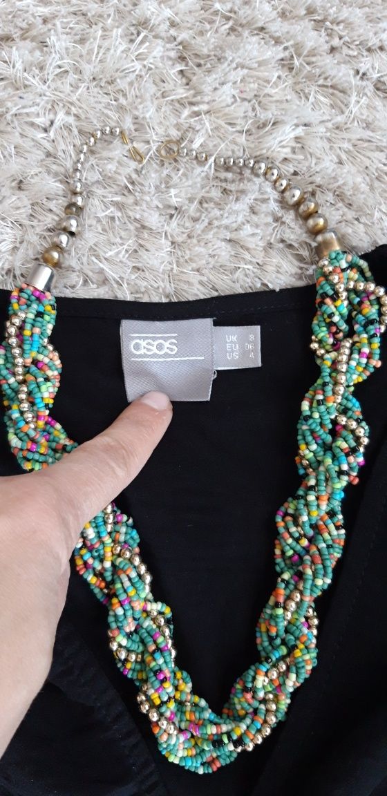 Vand bluza Asos mărimea 36 pret 59 ron