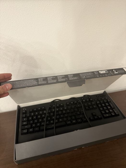 Tastatura gaming Logitech jocuri keyboard razer scorpion