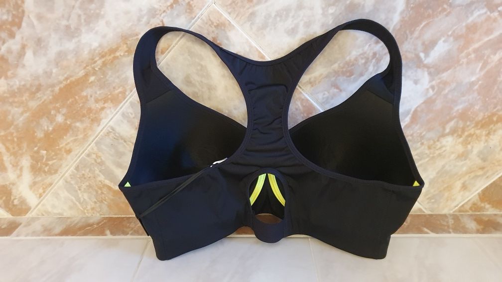 Nike  Pro Rival Спортен сутиен и бюстие НОВ-размер-34 D