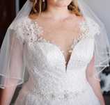 Rochie de mireasă mărime mare, A-line cu dantelă și corset ascuns