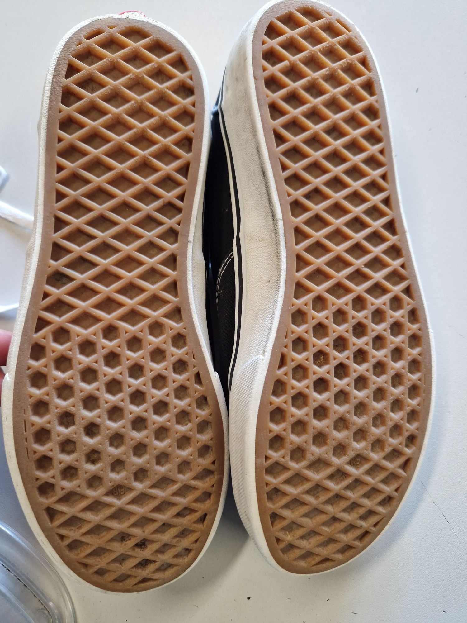 Кецове VANS номер 37