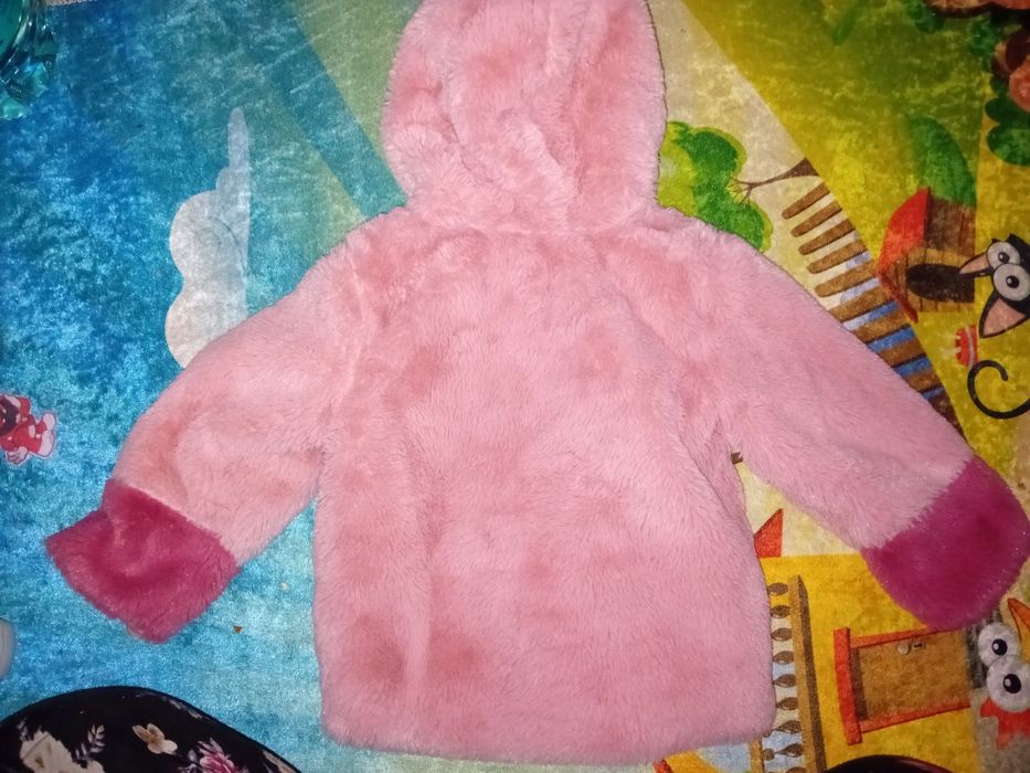 Vand haina din blana artificiala fetite 2 ani