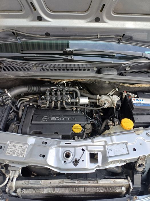 Опел Мерива 1.4 бензин-газ