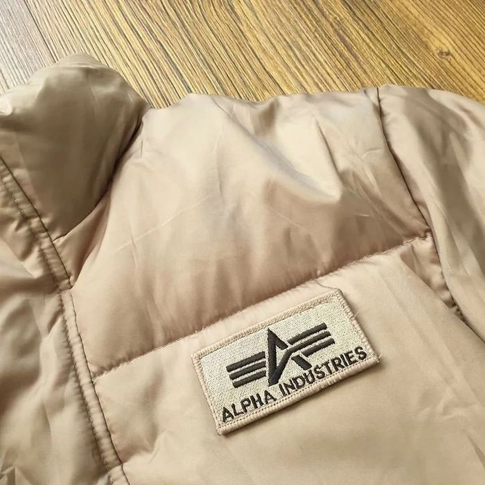 Страхотно мъжко пухено яке ALPHA INDUSTRIES размер L