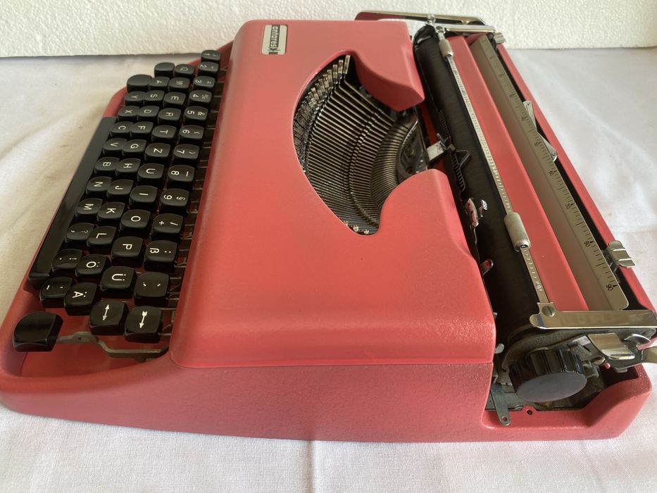 Masina de scris antares