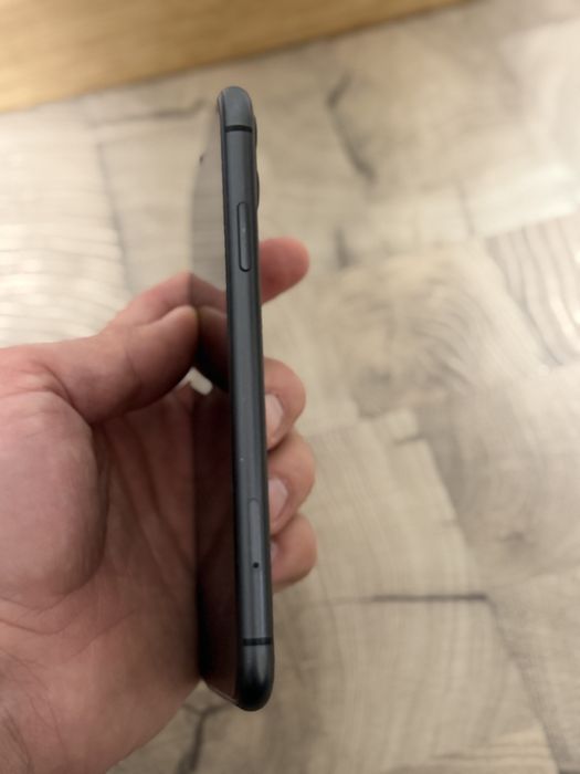 Iphone 11 cu 128 GB stare impecabila