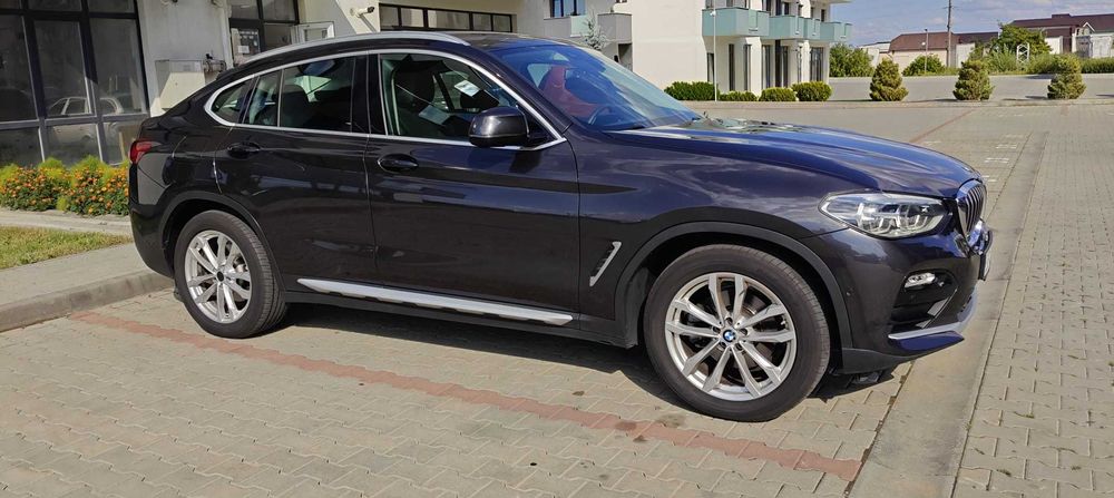 BMW X4 xDRIVE 2.0 i