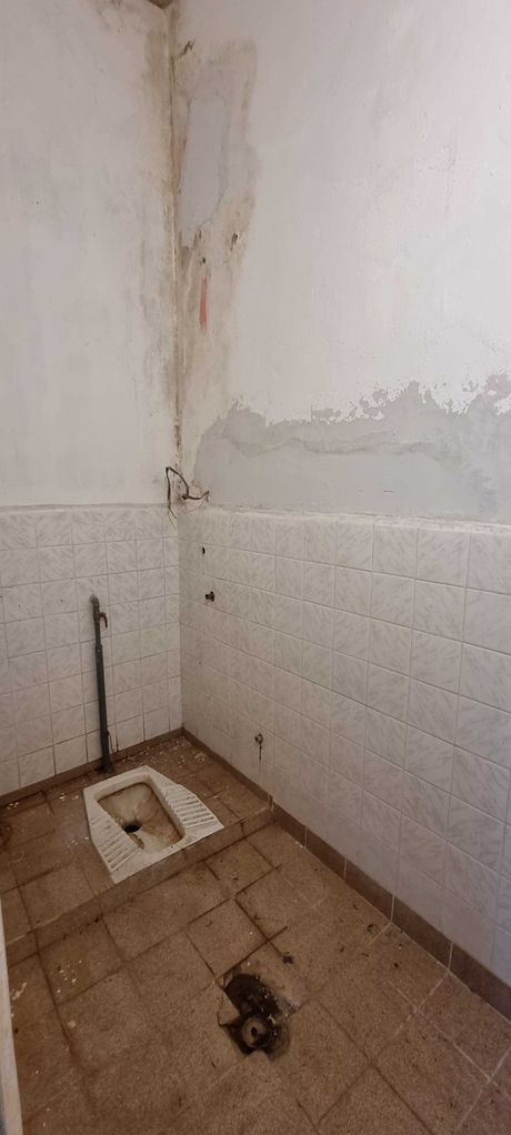 Дава се под наем Магазин в Разград, Васил Левски - 100 кв.м за 459 € - Снимка #2