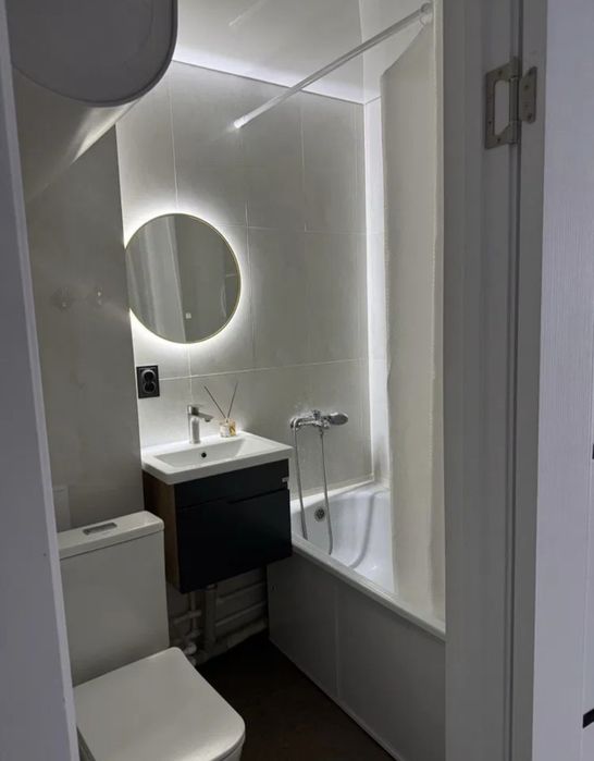 Чиланзар-5 метро Хамза сдается в аренду 2к комнатная с евроремонтом