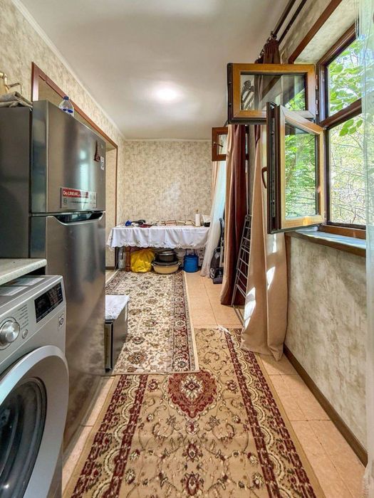 Продается 2-комнатная квартира, Паркентский, ор-р Корзинка