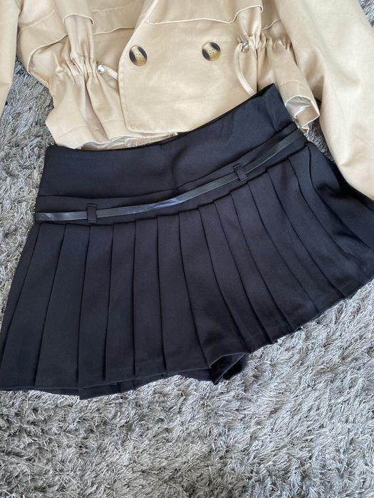 Vand fusta plisata neagra