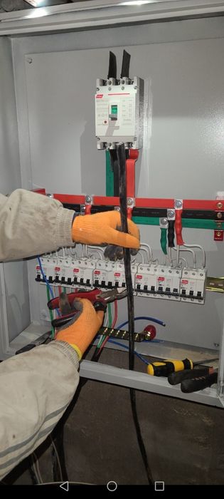 Электрикка ёрдамши шойир боллар  керак