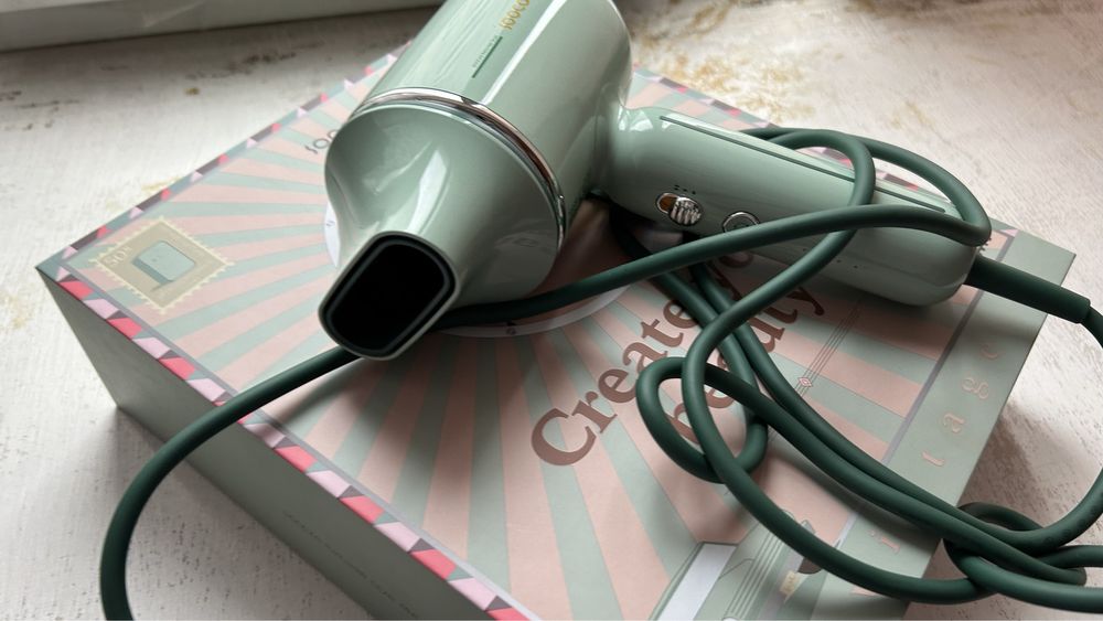 Продам новую фен