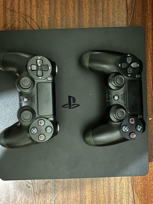 Playstation 4 (1 ТБ)
