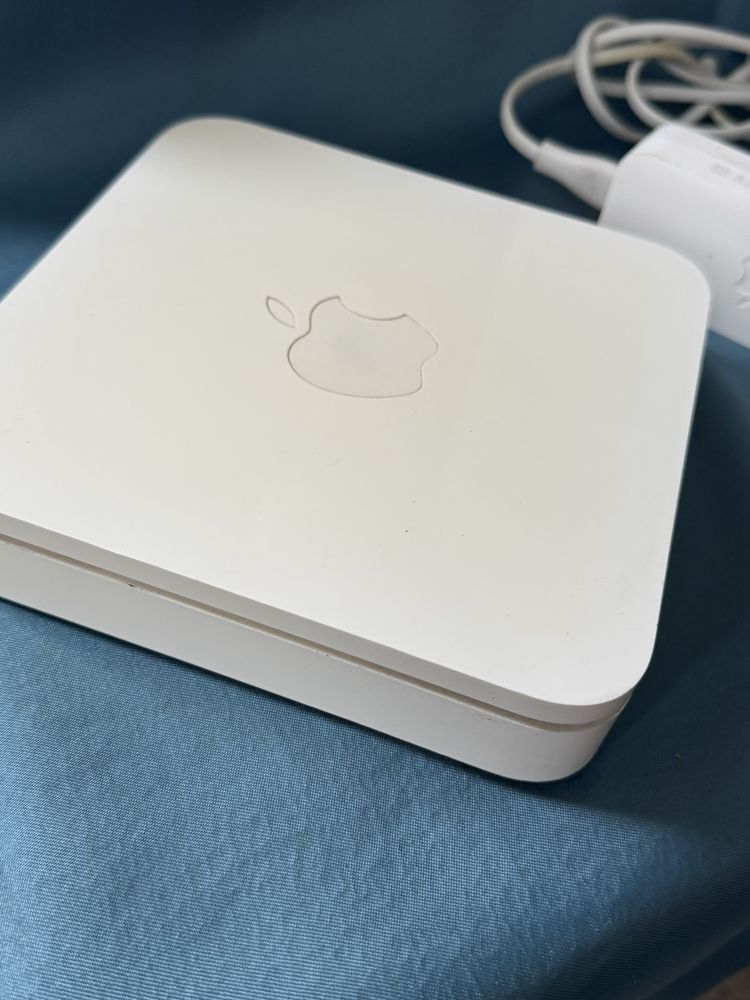 Рутер Apple Airport Extreme Base Station A1301\ WIFI Router
