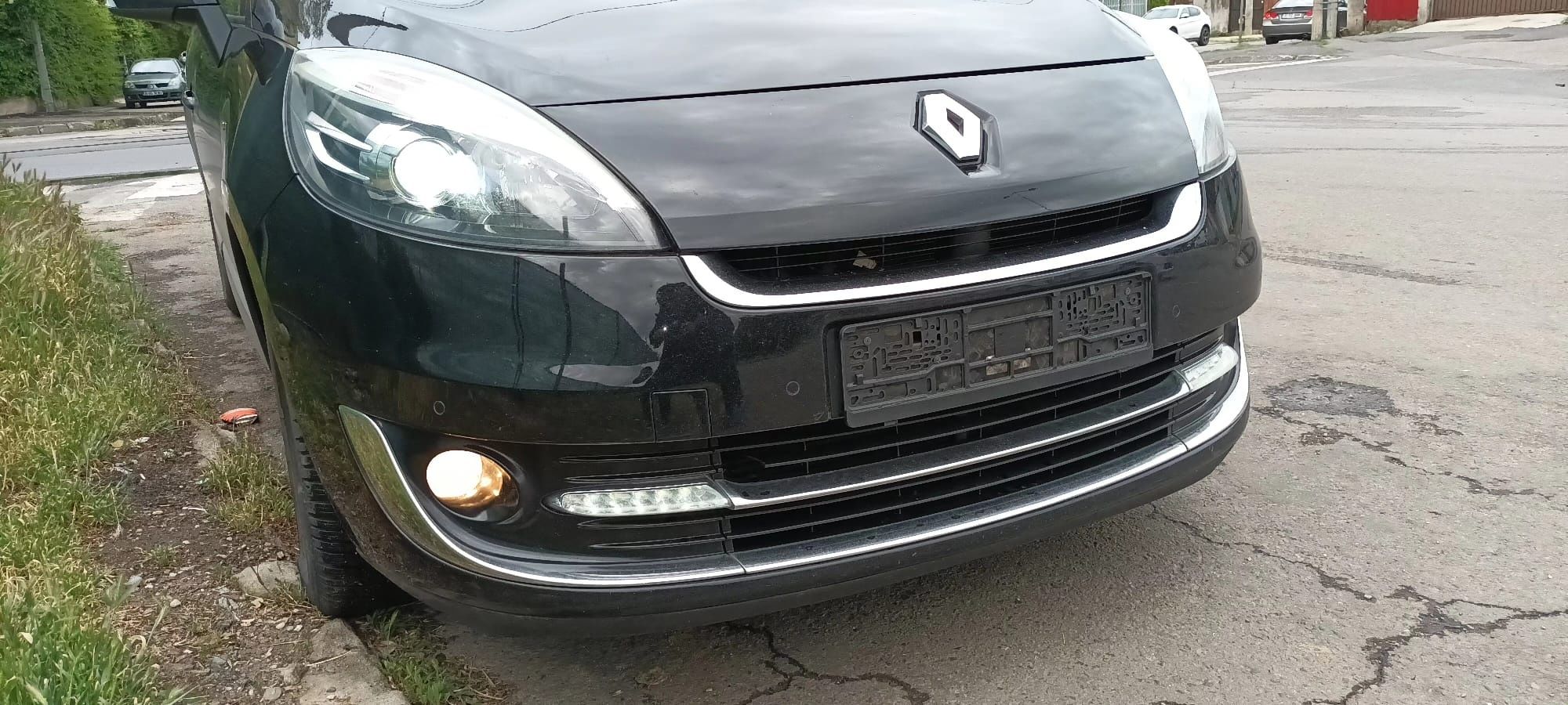 Bară față completă renault grand scenic 2012