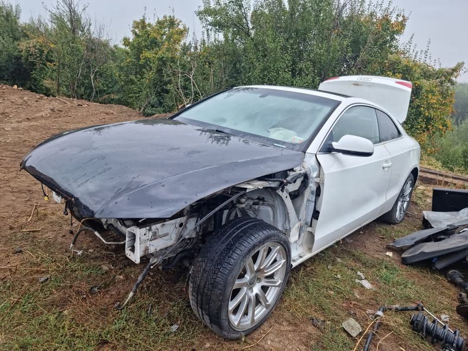 Audi a5 2.0thfsi на части