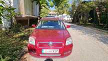 Toyota avensis 2400