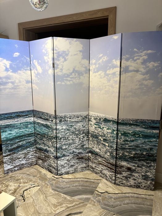 Paravan suprafata marii