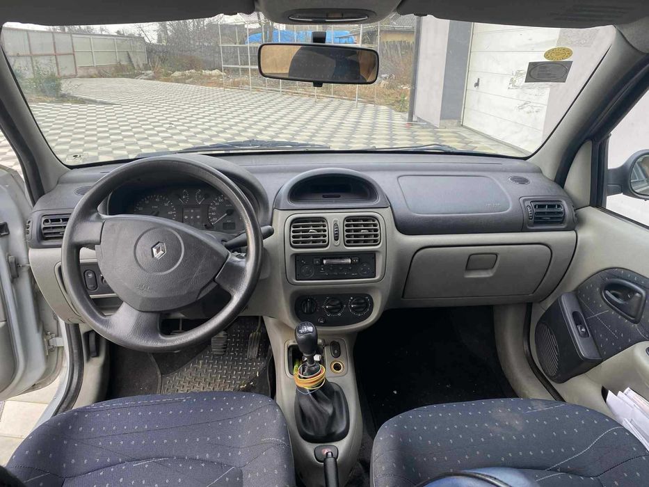 Renault clio, unic proprietar