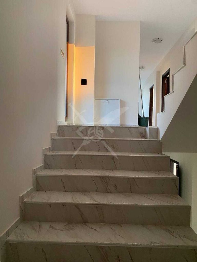 Продава се Къща в Свети Влас - 258 кв.м за 1202 €/кв.м - Снимка #7