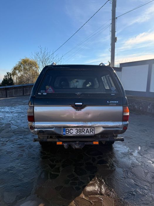 Mitubishi l 200 4x4