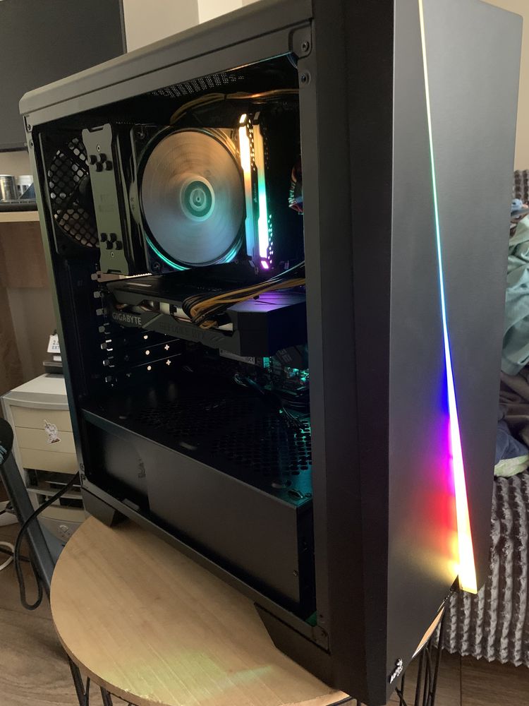 Геймърски компютър i5 9600k /16gb/512gb ssd/gtx1070